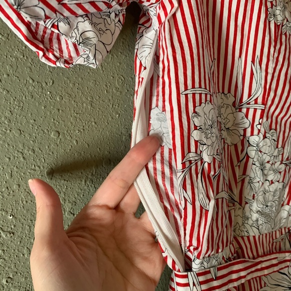 Red and white striped cotton dress - Picture 4 of 9